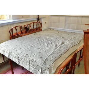 Hardy Craft Tablecloth Linen Cotton Blend 84" X 54" White With Olive Green Leaf